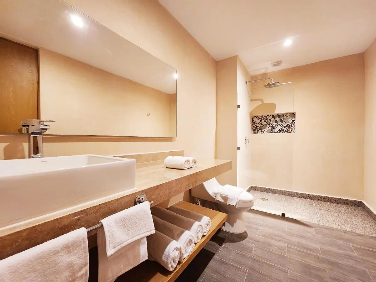 Sofia Boutique Condos By Bunik Playa del Carmen 3*,